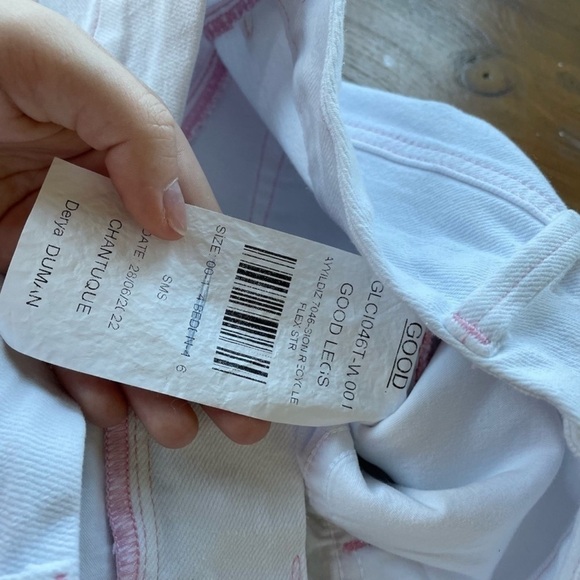 Good American Good Legs White w pink stitching Straight Jean Sz 6/28 Item# 3T - Picture 6 of 10